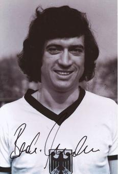 Bernd Cullmann  DFB Weltmeister WM 1974  Fußball Autogramm 30 x 20 cm Foto original signiert 