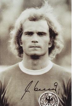 Uli Hoeneß   DFB Weltmeister WM 1974  Fußball Autogramm 30 x 21 cm Foto original signiert 