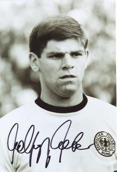 Wolfgang Weber  DFB   Fußball Autogramm 30 x 20 cm Foto original signiert 