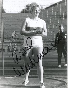 Liesel Westermann  Leichtathletik  Autogramm 17 x 21 cm Foto  original signiert 