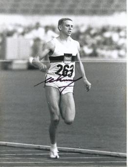 Armin Hary  Leichtathletik  Autogramm 17 x 21 cm Foto  original signiert 