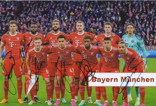 FC Bayern München  Mannschaftsfoto Fußball original signiert 