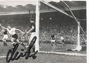 Hans Schäfer † 2017 DFB Weltmeister WM 1954   Fußball Autogramm Bild original signiert 