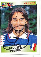 Reynald Pedros  Frankreich  Panini  EM 1996  Sticker original signiert 